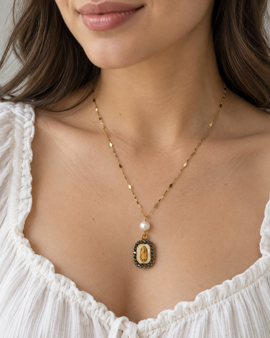 Guadalupe Blue-Gray Halo Pearl Necklace
