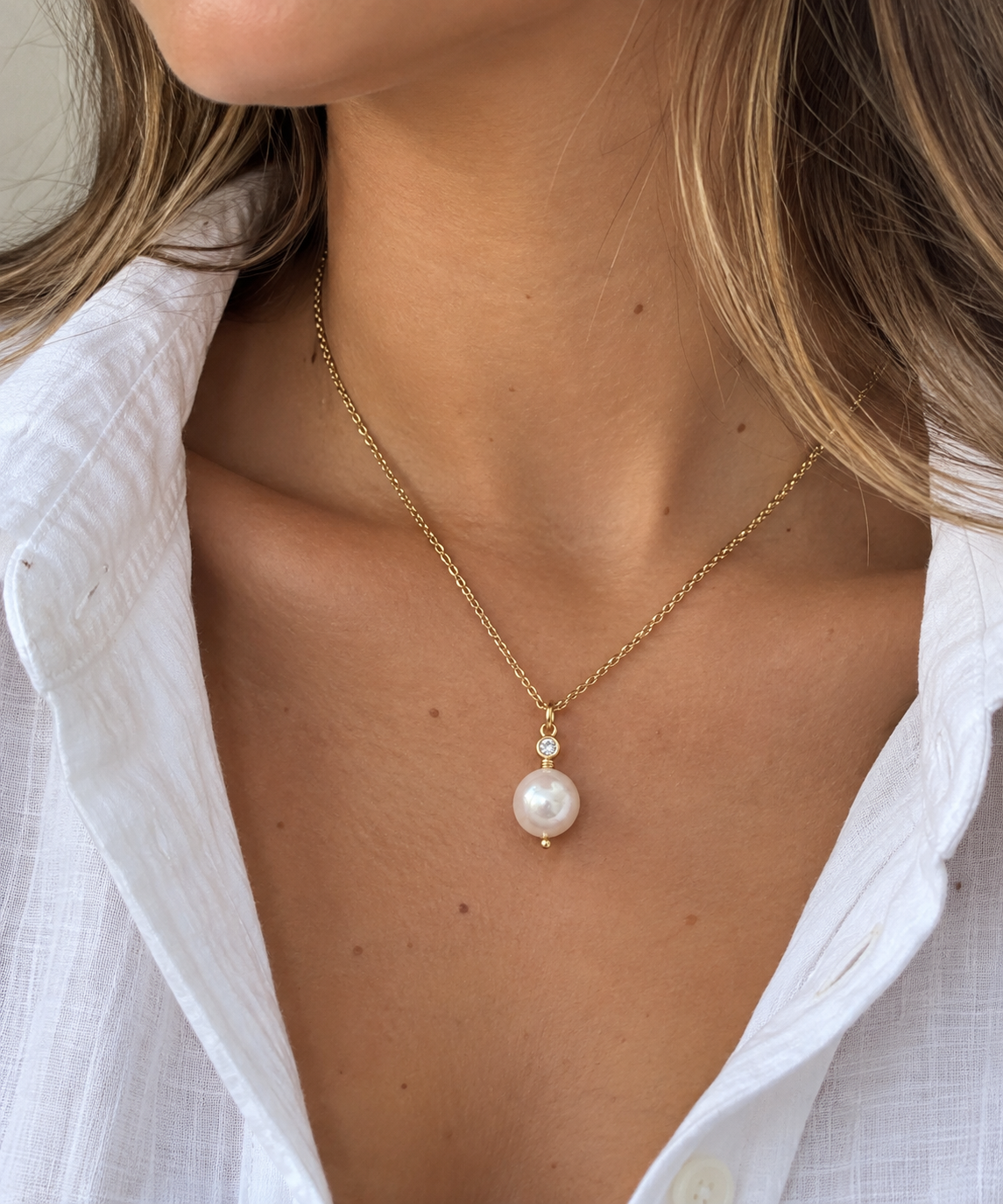 Pearl Glow Necklace